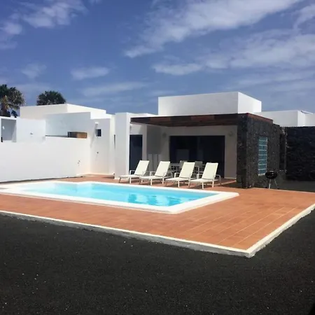 Global Aroa - By Global Holidays 11142 Playa Blanca (Lanzarote)